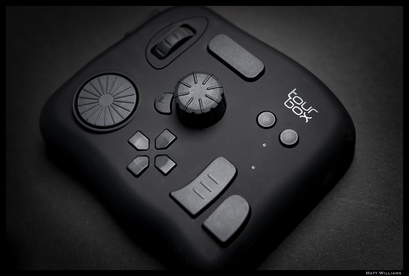 (Review) iKan Tourbox Photo & Video Editing Console